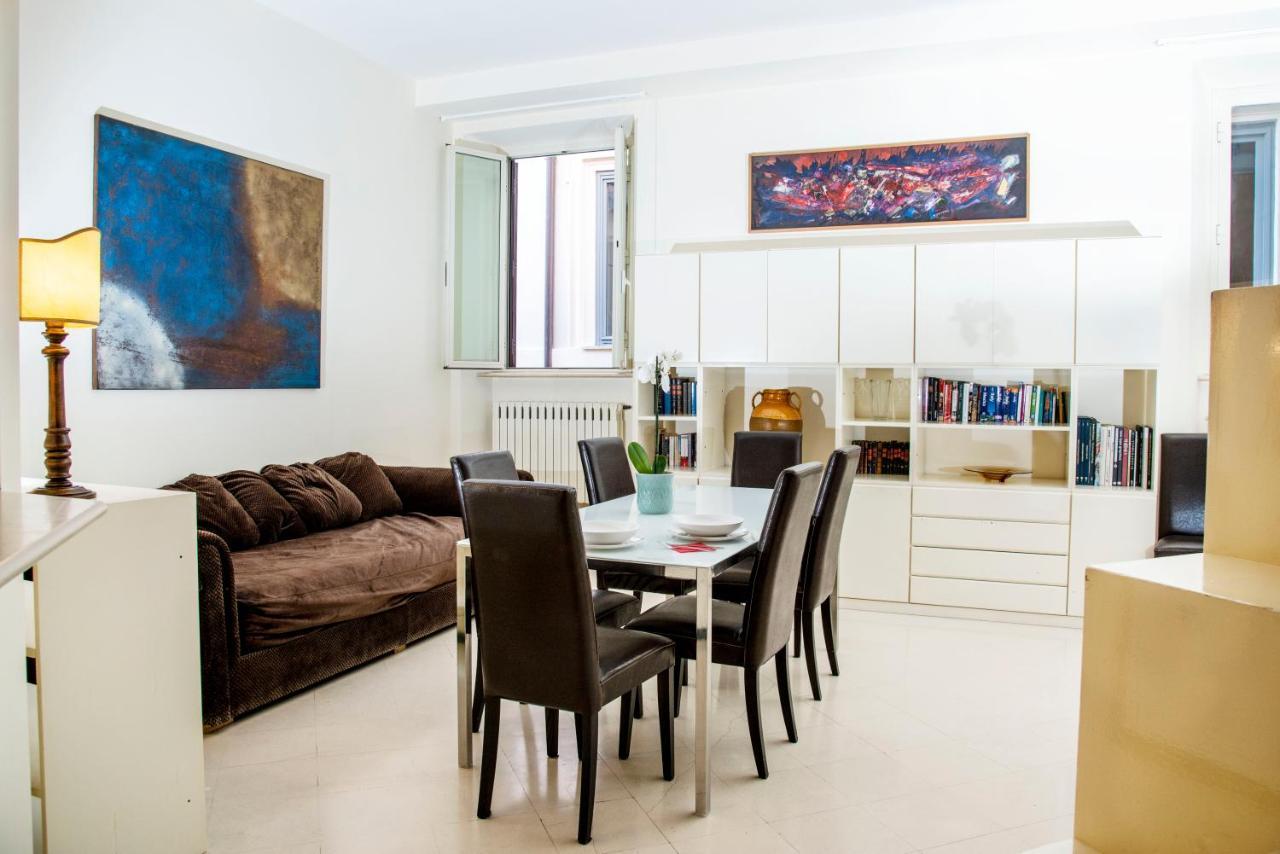 Appartamento In Pieno Centro Roma - Lily'S House Εξωτερικό φωτογραφία